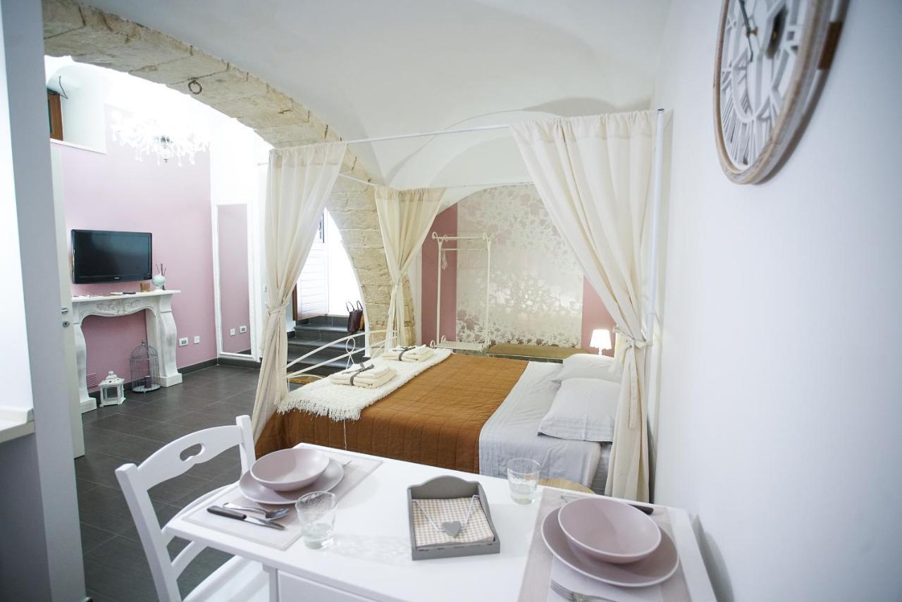 Home 5 - Arco Antico Putignano Extérieur photo