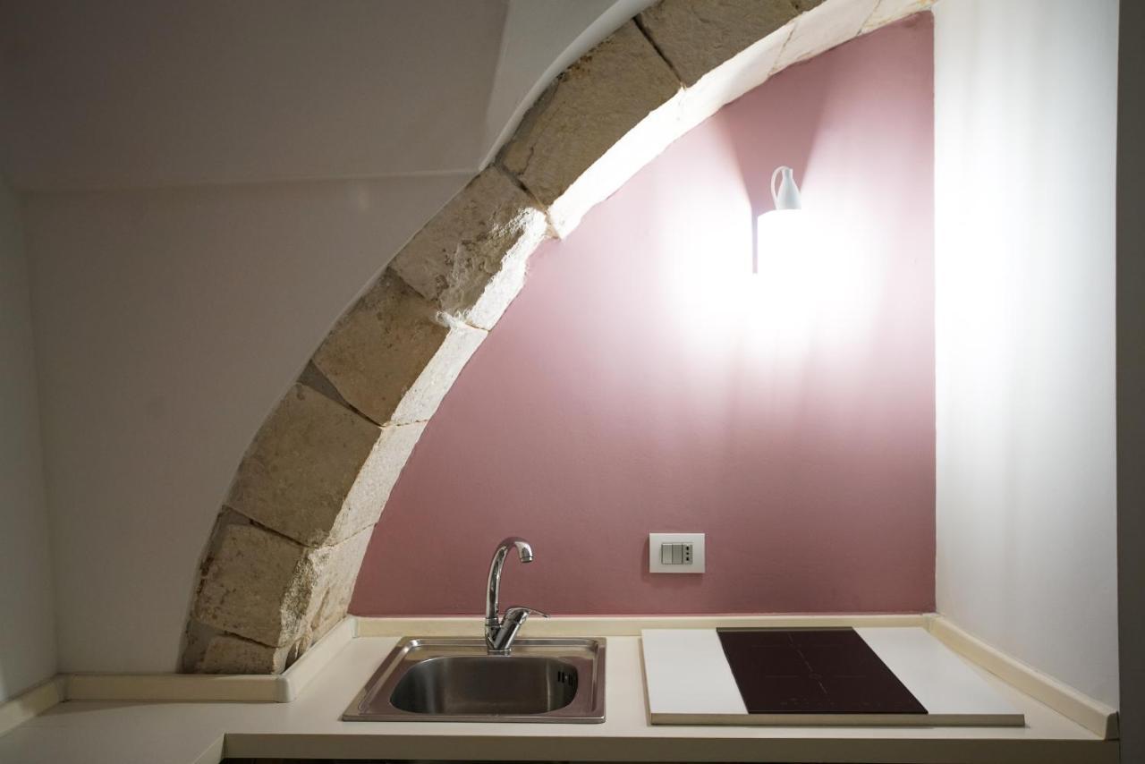 Home 5 - Arco Antico Putignano Extérieur photo