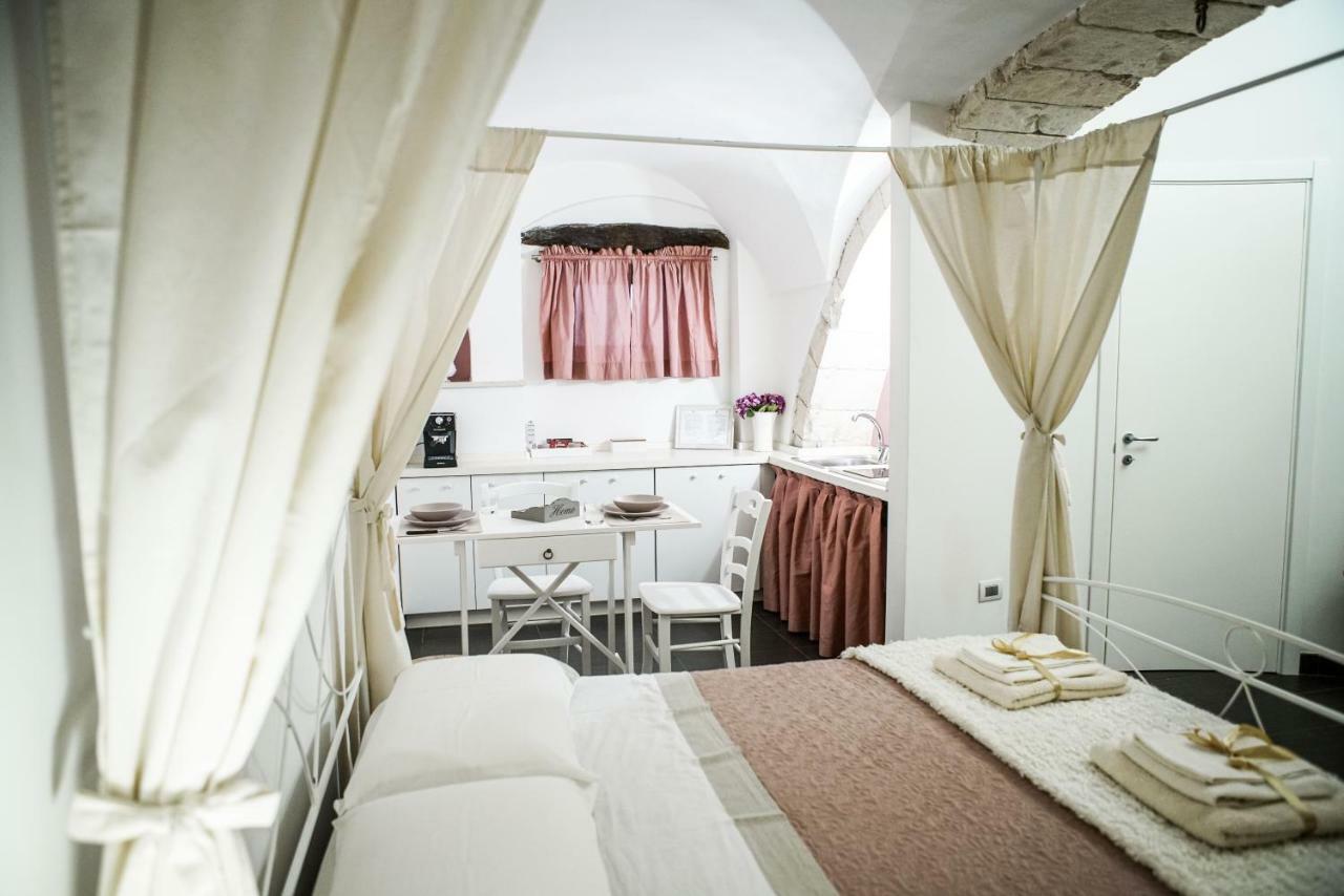 Home 5 - Arco Antico Putignano Extérieur photo